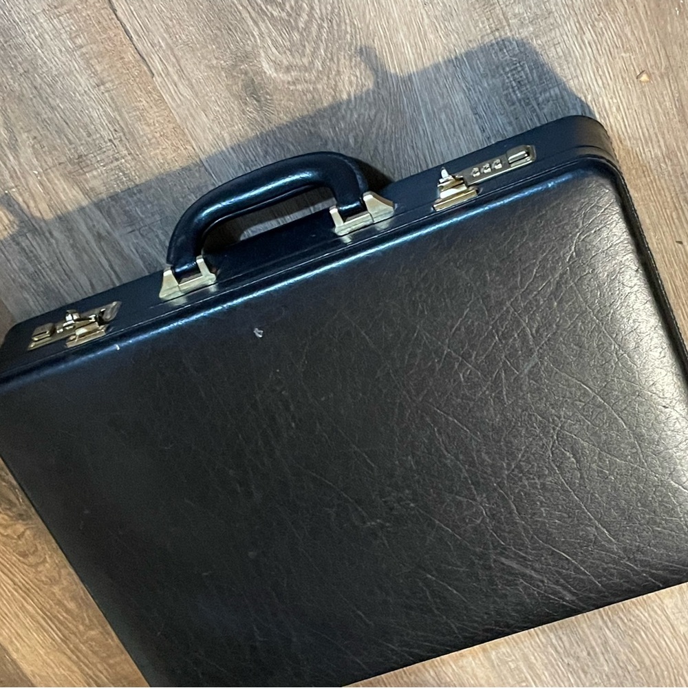 Vintage Attaché Hard Sided Briefcase RARE 1980s Black - Picture 6 of 6